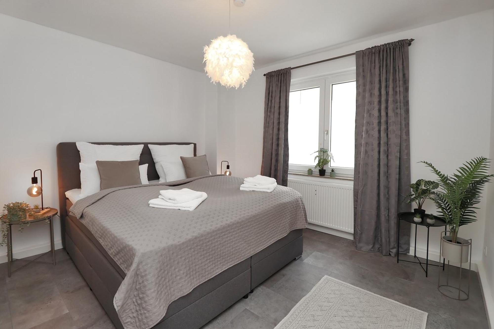 Design Am Rhein - Traumlage Rheinufer I Kueche I Oeffentl Parkplaetze Apartment บิงเงนอัมไรน์ ภายนอก รูปภาพ