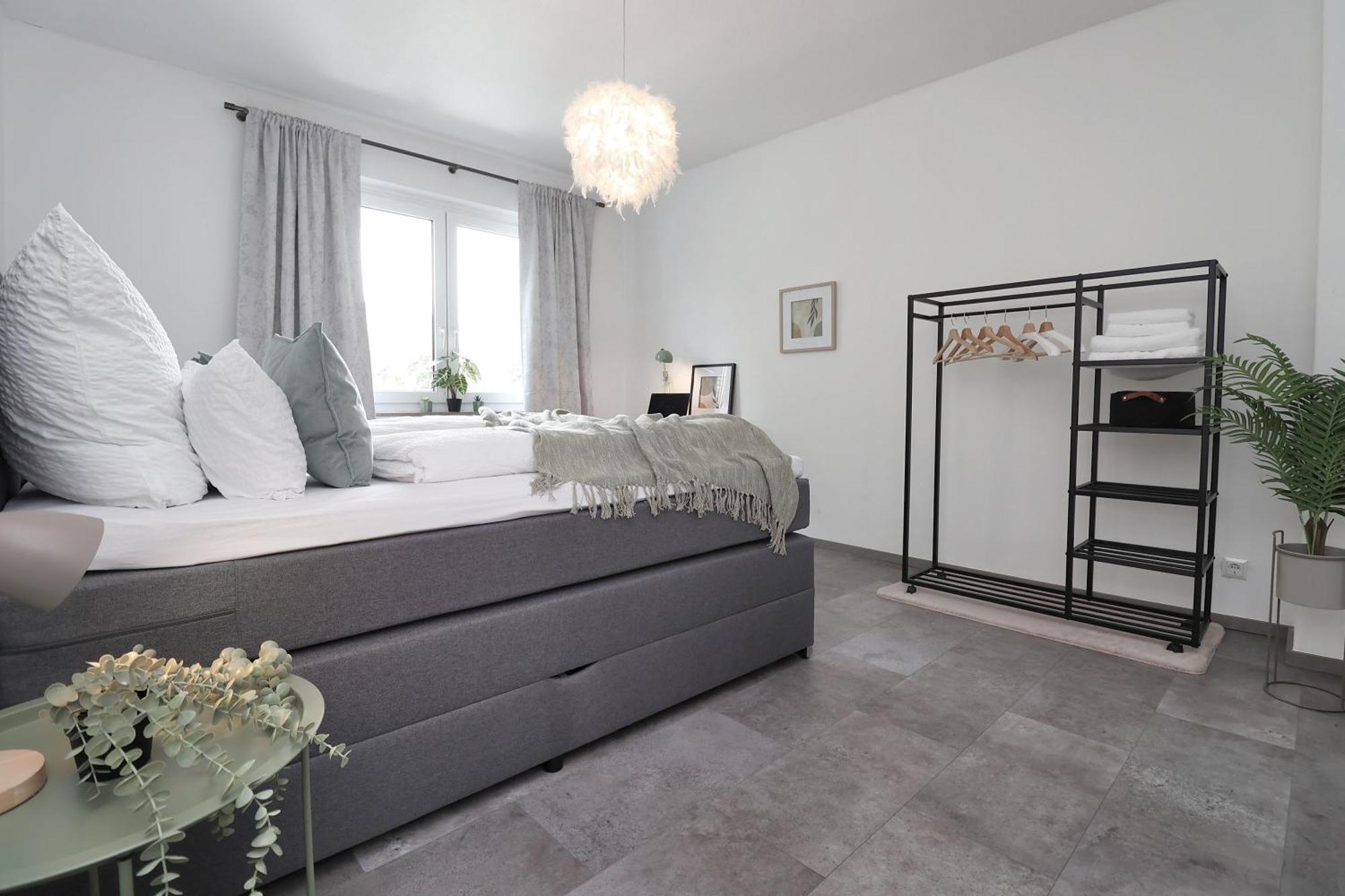 Design Am Rhein - Traumlage Rheinufer I Kueche I Oeffentl Parkplaetze Apartment บิงเงนอัมไรน์ ภายนอก รูปภาพ
