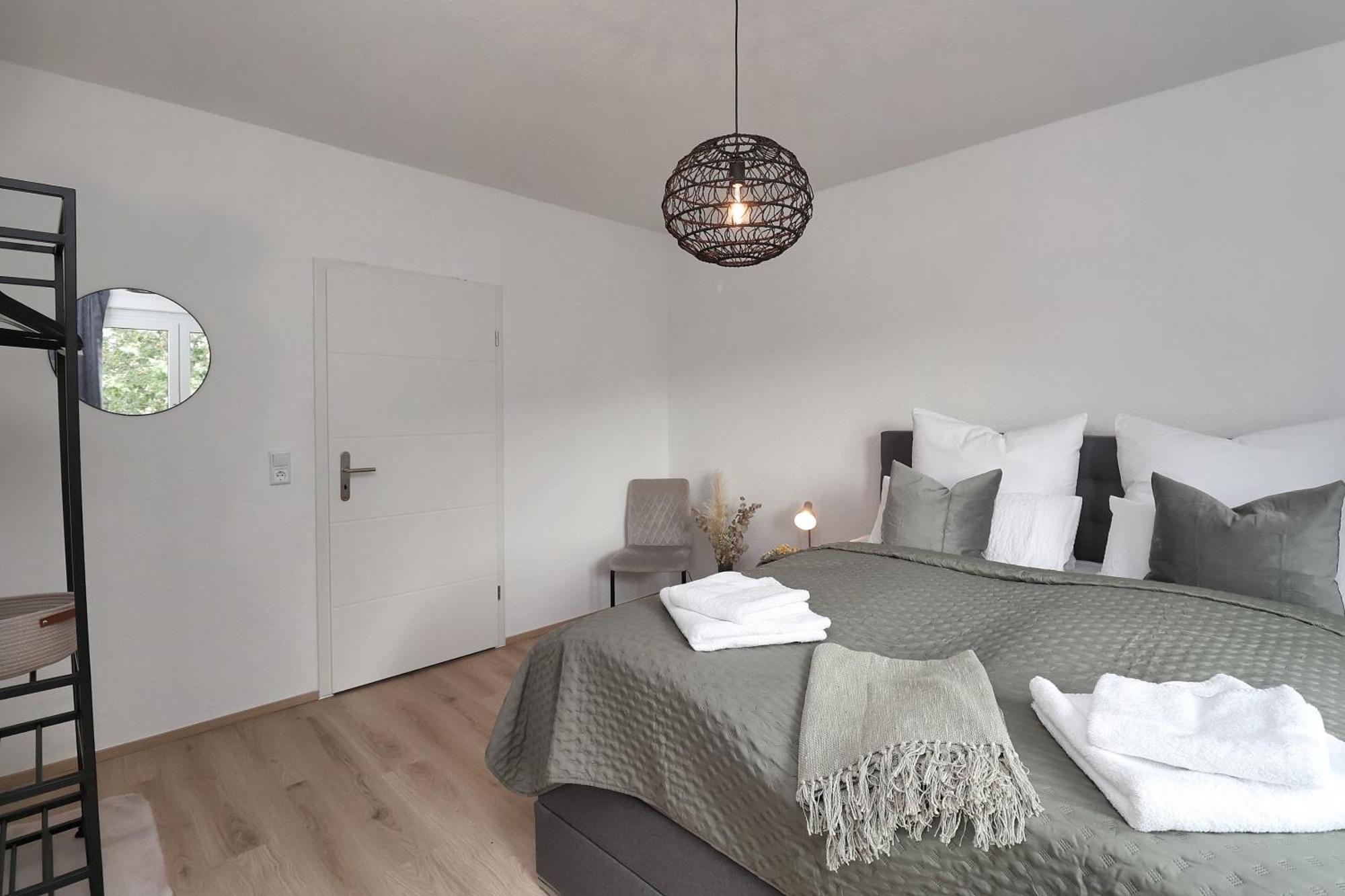 Design Am Rhein - Traumlage Rheinufer I Kueche I Oeffentl Parkplaetze Apartment บิงเงนอัมไรน์ ภายนอก รูปภาพ