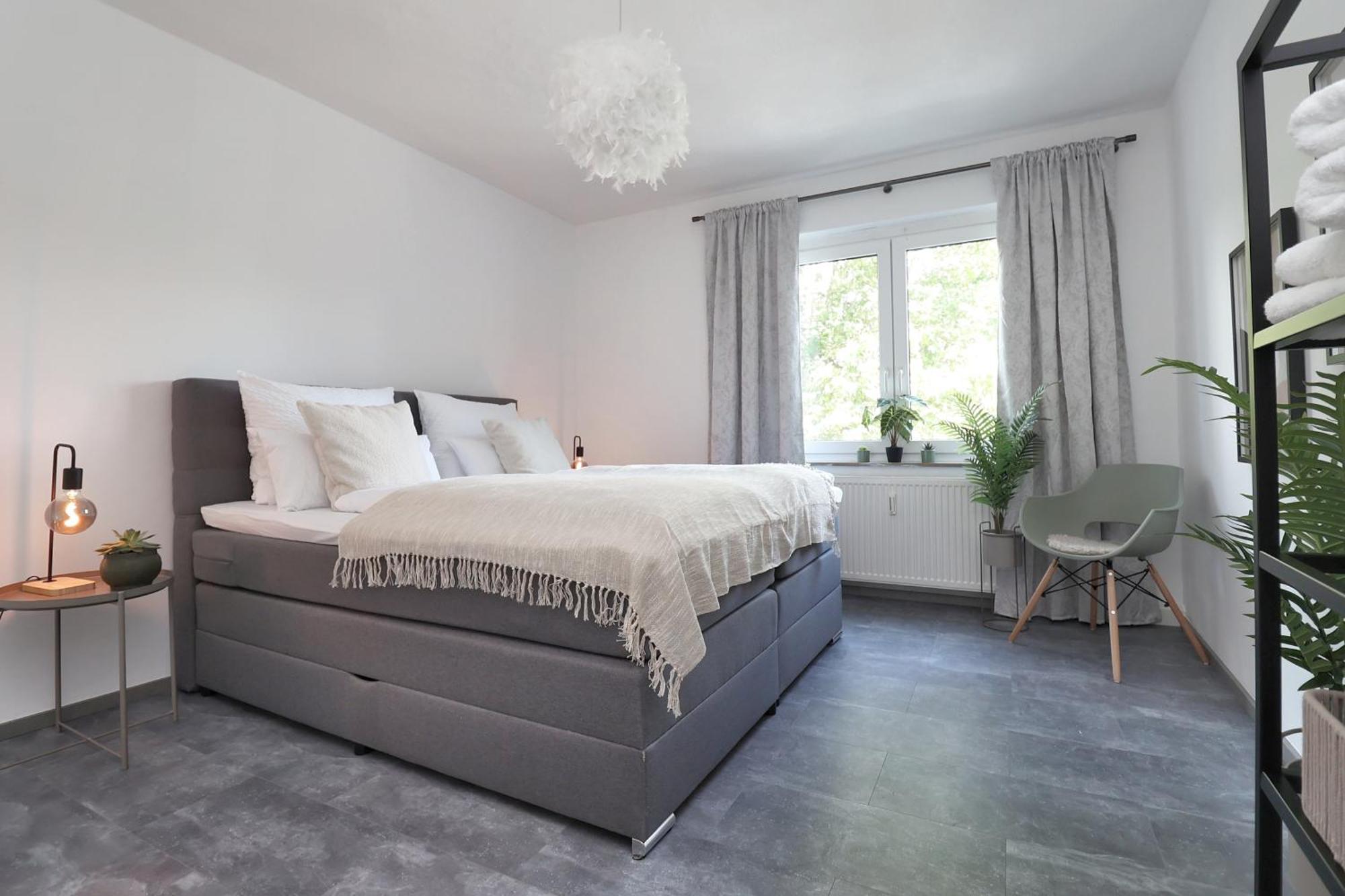 Design Am Rhein - Traumlage Rheinufer I Kueche I Oeffentl Parkplaetze Apartment บิงเงนอัมไรน์ ภายนอก รูปภาพ