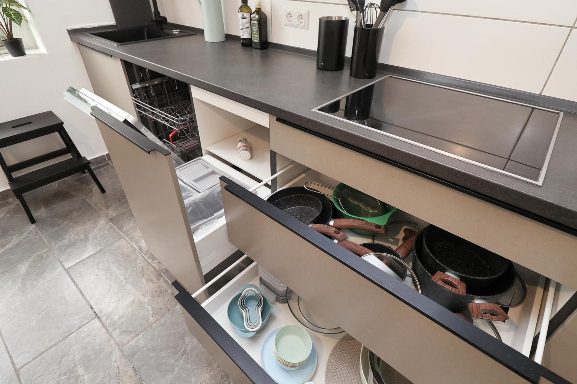 Design Am Rhein - Traumlage Rheinufer I Kueche I Oeffentl Parkplaetze Apartment บิงเงนอัมไรน์ ภายนอก รูปภาพ